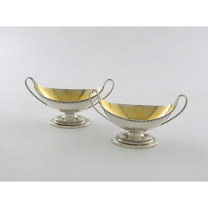 Bols classiques plaqués argent avec intérieur doré, faits à la main, vaisselle de luxe pour la maison, l'hôtel et les occasions de mariage. - Product Image 1