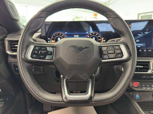 Ford <span class=keywords><strong>Mustang</strong></span> GT Premium 2024 Usado, Auto Deportivo Americano Eléctrico, Motor de Tracción Trasera, Cámara Trasera, Techo Corredizo Oscuro - Product Image 3