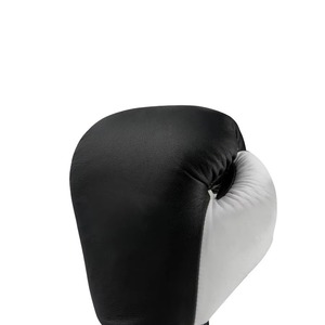 Gants de boxe blancs sur mesure en cuir véritable pour l'entraînement professionnel avec fermeture antidérapante pour une performance optimale - Product Image 3