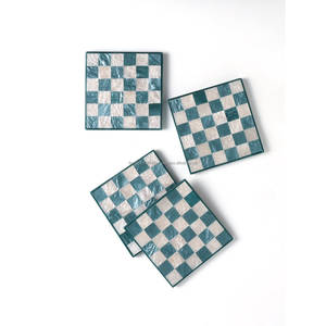 Offre Spéciale : Ensemble de Sous-Verres Carrés et Ronds en Bois et Résine pour Tasses à Thé et Café avec Support, Accessoires Perles, par Fashion Craft India - Product Image 6