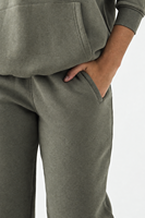 Ensemble jogging et sweat à capuche oversize gris olive pour femme – Tenue décontractée deux pièces streetwear et loungewear