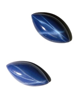 Zafiro Azul Estrella Marquise 8x16 mm 5.5 Quilates, Cabujón Pulido Creado en Laboratorio con Efecto Estrella de 6 Rayos, 4 mm de Altura para Fabricación de Joyas - Product Image 1