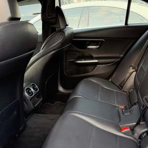 รถยนต์เมอร์เซเดส-เบนซ์ C300 ปี 2024 มือสอง - Product Image 3