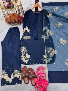 Conjunto de Traje de Fiesta para Mujer en Crepé Natural con Bordado de Lentejuelas de 5mm - Product Image 1
