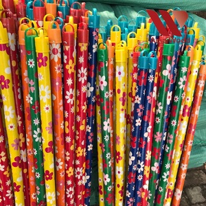 Vietnam Factory Direct Durable PVC Plastic Brooms & Dustpans Natural Plant Broom Head 120cm <b>Wooden</b> Mop <b>Stick</b> for Home Cleaning - Product Image 3