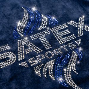 ผู้ผลิตเสื้อผ้าสตรีทแวร์ เสื้อเชิ้ตแขนยาวผ้ากำมะหยี่คอโอ ทรงปกติ แต่งลายขาดๆ แบบยูนิเซ็กซ์ ประดับคริสตัล ผ้าฝ้าย 100% สำหรับผู้ชาย สั่งทำได้ - Product Image 5