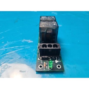 Tarjeta de Relé de Potencia Rudolph NSX 105 713437, Tarjeta de Control de Potencia Auxiliar, Usada como Nueva, Piezas de Equipos Semiconductores Legacy - Product Image 5