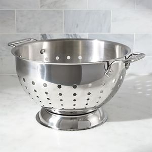 Colador de Acero Inoxidable de Alta Calidad, Malla Fina, Apto para Lavavajillas y Horno, Diseño Lujoso de KRAFT WORLD, Inversión Rentable - Product Image 6