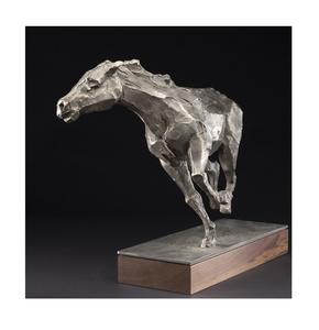 Figura moderna de caballo de aluminio fundido, escultura de gallo estilizada, arte animal metálico contemporáneo para decoración sofisticada - Product Image 6