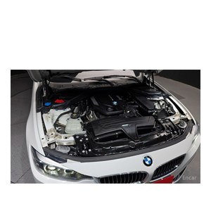 BMW Série 4 420d Luxury Gran Coupé 2020, 40 452 km, Diesel, Boîte Automatique, Volant à Gauche, Sièges en Cuir, Caméra Arrière - Product Image 6