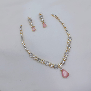 Ensemble collier et boucles d'oreilles pour femme JeweleMarket, plaqué or, avec cristaux et strass, style ethnique, pour mariage, fiançailles, anniversaire, fête, cadeau - Product Image 3