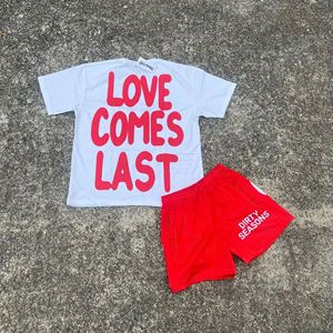 ชุดเซ็ตเสื้อยืดและกางเกงขาสั้นผู้ชายทรงหลวมสีพื้น ดีไซน์เรียบง่าย พร้อมซับในด้านหน้า ลดราคาสุดร้อนแรงช่วงซัมเมอร์ รับสั่งทำได้ - Product Image 4