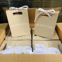 Ventes chaudes, boîte cadeau personnalisée avec logo, boîte en papier écologique de luxe avec couvercle magnétique, emballage avec inserts