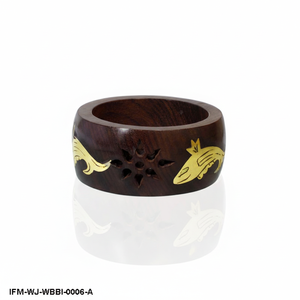 Brazalete Artesanal de Madera Oscura con Incrustaciones de Latón en Forma de Pez, Brazalete de Madera Tallada con Motivos Florales para Mujer - Product Image 5