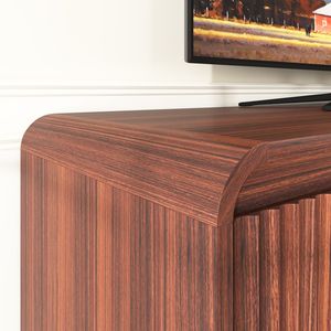 Mobile TV in noce a 4 ante con scanalature, design a onda senza maniglie, 3 ripiani regolabili, in truciolato, con prese di corrente integrate - Product Image 5
