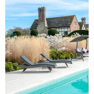 Chaises longues en rotin imperméable mobilier d'extérieur fait à la main par des artisans dans le centre de Java en Indonésie avec une super qualité - Product Image 2