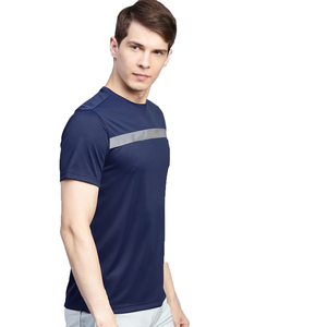High Quality Solid Color <b>Compression</b> <b>Shirt</b> for <b>Men</b> Performance Stretch Gym Sports Wear Regular Fit Quick Dry Breathable - Product Image 5