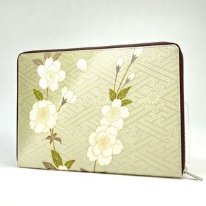 Étui pour ordinateur portable en soie Sakura-Kyoto Yuzen - Product Image 4