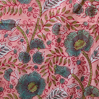 Kain Katun Motif Bunga Pink Cetak Tangan Per Yard |   Cetakan Buta Bunga Biru |   Tekstil Sanganeri Buatan Tangan India untuk Gaun