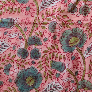 Tela de Algodón con Estampado Floral Rosa Hecho a Mano por Metro |   Estampado de Flores Azules Buta |   Textil Sanganeri Indio Hecho a Mano para Vestidos - Product Image 3