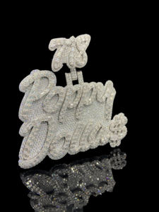 Colgante Hip Hop Personalizado con Diamantes de Imitación, Chapado en Oro, Estilo Ice Hustler - Product Image 2