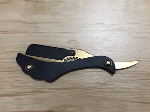 มีดโกนหนวดตรงแบบมืออาชีพ ทำจากสแตนเลส พร้อมด้ามจับเหล็ก - Product Image 3