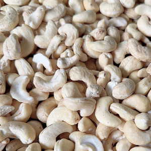 เม็ดมะม่วงหิมพานต์ดิบคุณภาพสูงจากเวียดนาม ออร์แกนิค เม็ดมะม่วงหิมพานต์เต็มเมล็ด W320 W450 ซานติโก บรรจุภัณฑ์แบบกำหนดเองได้ - Product Image 1