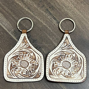 Porte-clés en cuir véritable personnalisé de luxe, fait main et gravé, nouveau motif floral, vente en gros, porte-clés de sac ou de voiture fait main, cadeau - Product Image 2