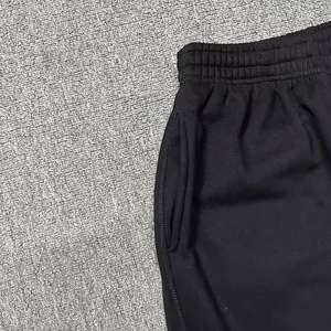 Ensemble de survêtement vintage délavé à l'acide de haute qualité, pantalon de survêtement évasé et sweat à capuche - Product Image 4