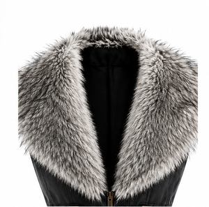 Veste en simili cuir pour femme avec col en fausse fourrure et fermeture éclair - Product Image 2