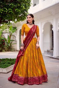 NOIIR PIGEON Traditional Indian Ethnic <b>Blouse</b> <b>Women's</b> Crop Top <b>Red</b> Blue Dupatta Cotton Digital Print Wedding Wear Regular Fit - Product Image 4