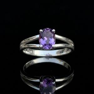 Bague en argent sterling 925 avec améthyste naturelle ovale, double halo, sertissage minimaliste à griffes, certifiée par un tiers, pour mariage, style chrétien - Product Image 2