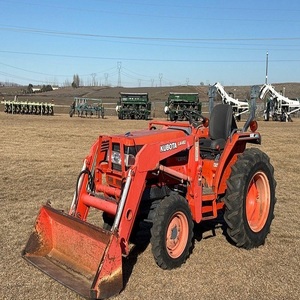 Tractores Kubota L3010 a Precio de Fábrica, Tractores Agrícolas Compactos 4x4 con Cargador, Motor Diésel, Equipo Agrícola - Product Image 4