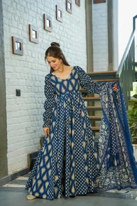 Impresionante Conjunto de Vestido Anarkali con Vuelo Amplio en Algodón Fresco, Todas las Tallas para Adultos, Ropa de Boda con Dupatta Estampada a Juego - Product Image 5