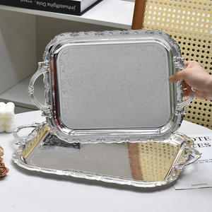Craft Emporium Exports LCa-258 Bandeja de Servir Decorativa Rectangular de Metal con Patrón Art Deco y Asas Grabadas para Comedor - Product Image 5