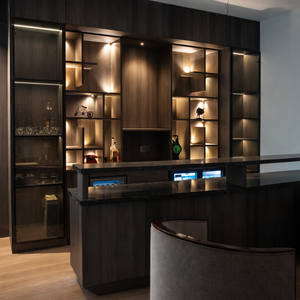 Barra Comercial Premium con Marco de Madera Iluminado, Diseño Contemporáneo Ecológico y Duradero para Interiores Modernos - Product Image 2