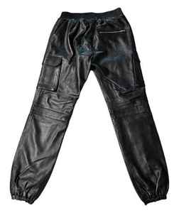 Costume pour homme en cuir noir, style clubwear, tenue de soirée sexy, look audacieux et moderne, ensemble en cuir - Product Image 4