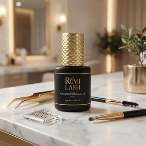 กาวต่อขนตา RUMILASH RUMI Professional High Speed สำหรับร้านเสริมสวยที่ต้องการความรวดเร็วและติดทนนาน - Product Image 1