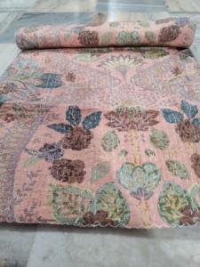 Handmade Kantha Quilt Reversible Cotton Blanket Pink <b>Floral</b> Pattern Home Decor Gift for Her - Product Image 3