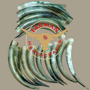 Corne à boire viking extra-large de luxe, fabriquée à la main en corne de bœuf, à prix avantageux - Product Image 3