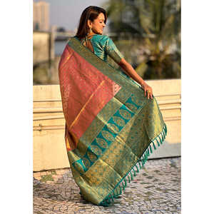 Sari en tissu rose pur avec des tissages contrastés en Zari, élégant pour les occasions spéciales - Product Image 3