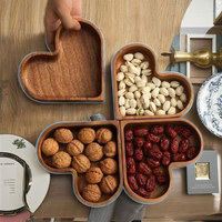 Plateau de service en bois poli durable en forme de cœur, avec compartiments, écologique, de qualité alimentaire, vaisselle décorative pour