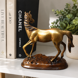 SHUBHAM - Estatua de Caballo de Latón Personalizada, Escultura de Animal Estilo Art Déco, Figura Metálica para Decoración del Hogar u Oficina, Regalo de Inauguración de Casa - Product Image 4