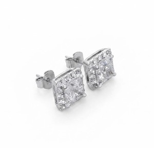 Boucles d'oreilles clous de mariée en or massif 10K 14K 18K, certifiées IGI, avec halo de diamants de laboratoire ronds et taille princesse, couleur DEF, clarté VS VVS - Product Image 2