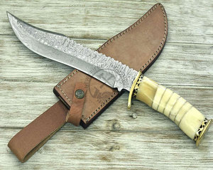 NEW FRIENDS INDUSTRIES NUEVA EDICIÓN Cuchillo Bowie de Acero de Damasco con Mango de Hueso, Punta de Caza, Cuchillo de Supervivencia, Hoja de Damasco de 9 pulgadas - Product Image 5