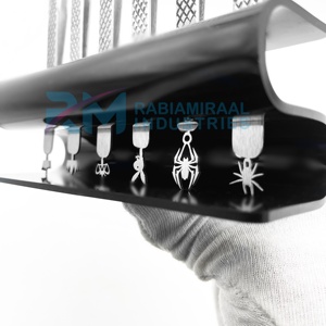 Support de pince à épiler RMI Black 6 et pince à épiler pour cils à 90 degrés et 6 modèles de base différents en acier inoxydable avec poignée diamantée - Product Image 2