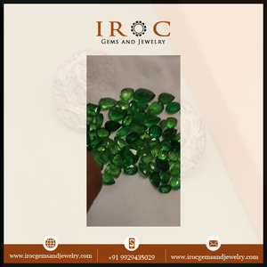 Piedra Preciosa Natural de Tsavorita Facetada de Alta Calidad, Color Verde, para la Elaboración de Joyas, Anillos y Colgantes - Product Image 2