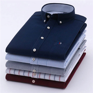 Chemise habillée classique pour homme, coupe ajustée, manches longues, tissée, infroissable, en mélange de coton, boutonnée, pour affaires, bureau et soirées - Product Image 2