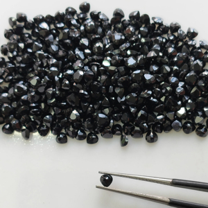 สปิเนลสีดำธรรมชาติ 3.5 มม. รูปหัวใจ คุณภาพดีที่สุด พลอยหลวมสำหรับทำเครื่องประดับ รีดดิ้ง เมาน์เทน เจมส์ อิน - Product Image 1