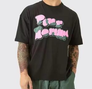 Camiseta de algodón negra de manga corta con cuello redondo y estampado de corazón de la paz para hombre, estilo urbano - Product Image 4